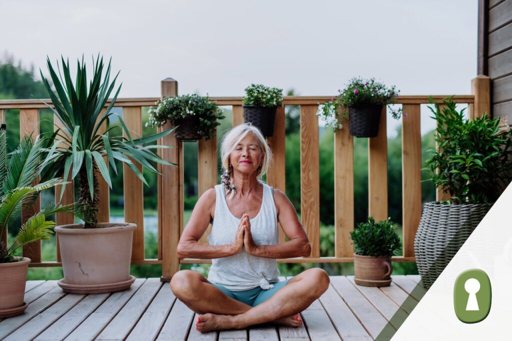 Explore techniques for maintaining good health in retirement and managing your finances while fostering strong social connections, too.